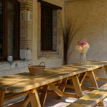Vakantiehuis Domaine La Lomanha - Premium Charming