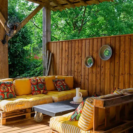 Vakantiehuis Domaine La Lomanha - Premium Charming Gimat